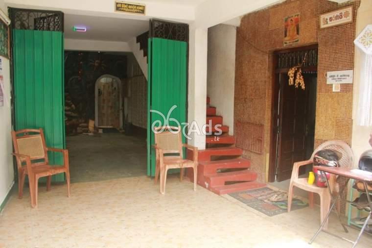 House for sale in Colombo10