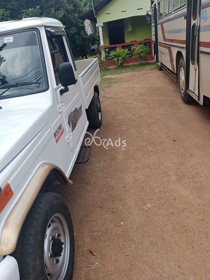 Mahindra Bolero in Colombo