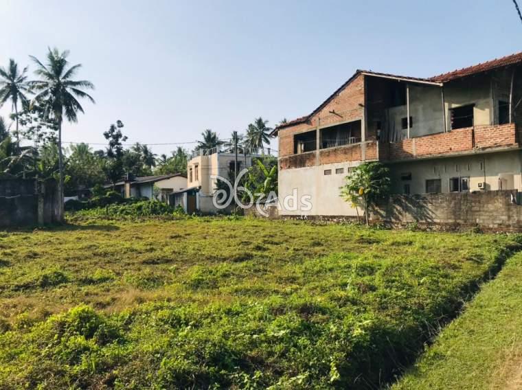 Residential Bare Land For Sale in Wadduwa