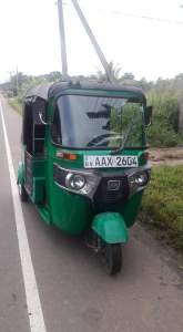 Bajaj Three Wheel 2015 for Sale, maruads.lk
