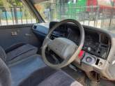 Toyota Hiace LH20, maruads.lk