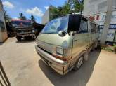 Toyota Hiace LH20, maruads.lk
