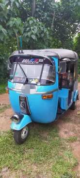 Bajaj Three Wheel for Sale, maruads.lk